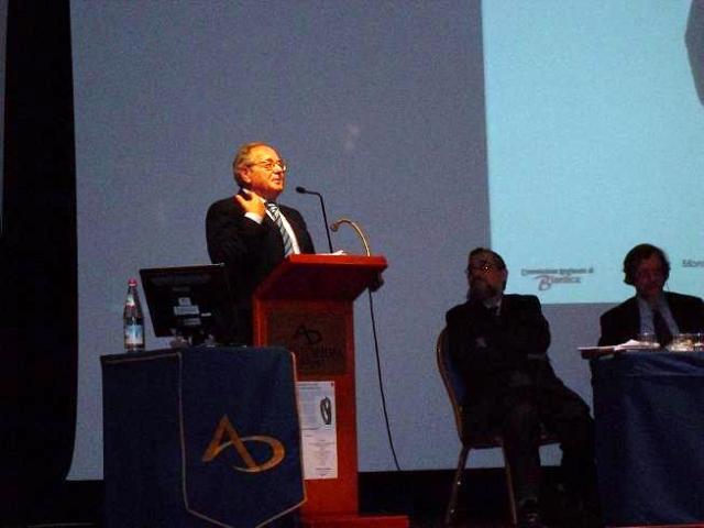 Tavola rotonda "Le diversità delle visioni morali: un problema o un valore?"